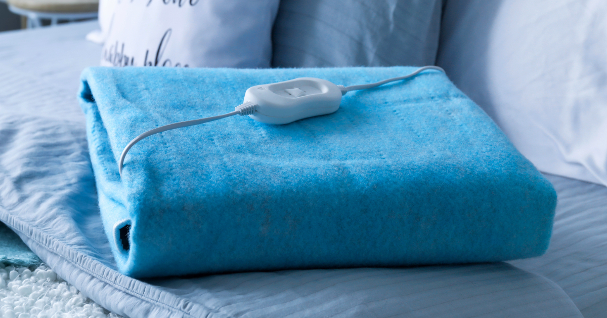 Heated Blankets: What to Know Feature Image