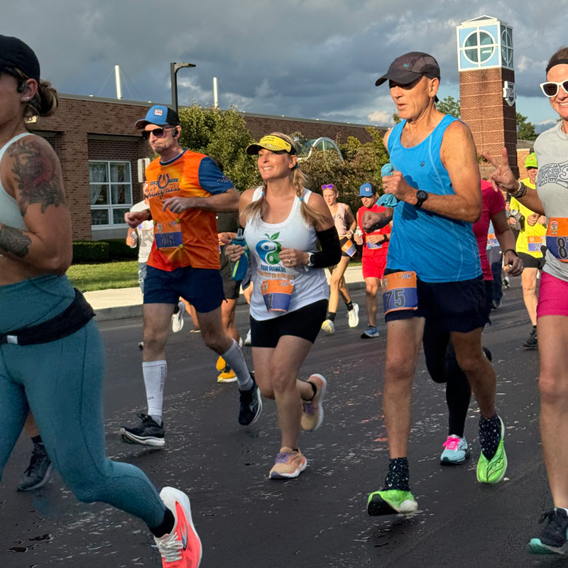 group of runners